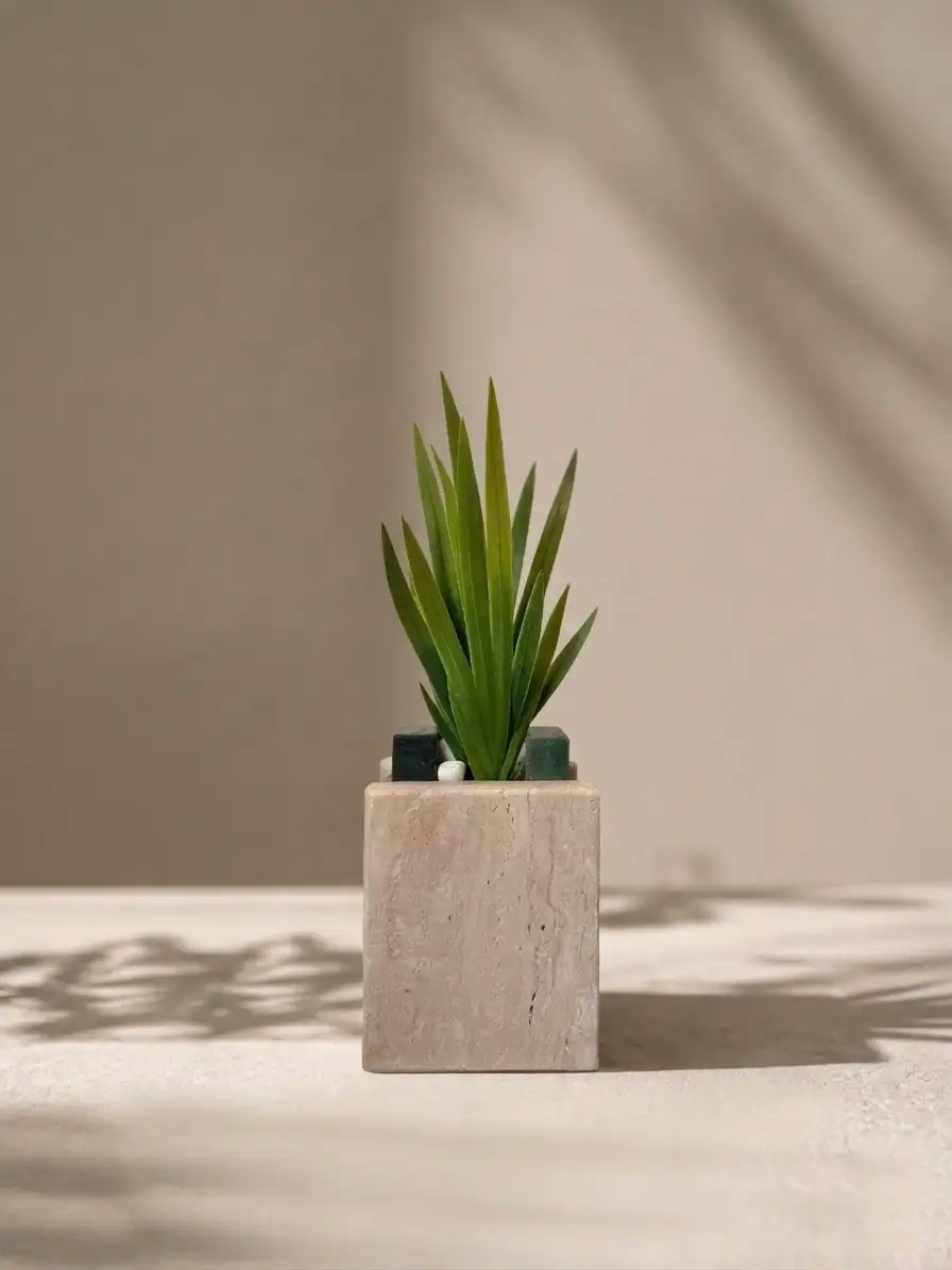 Mini Vase